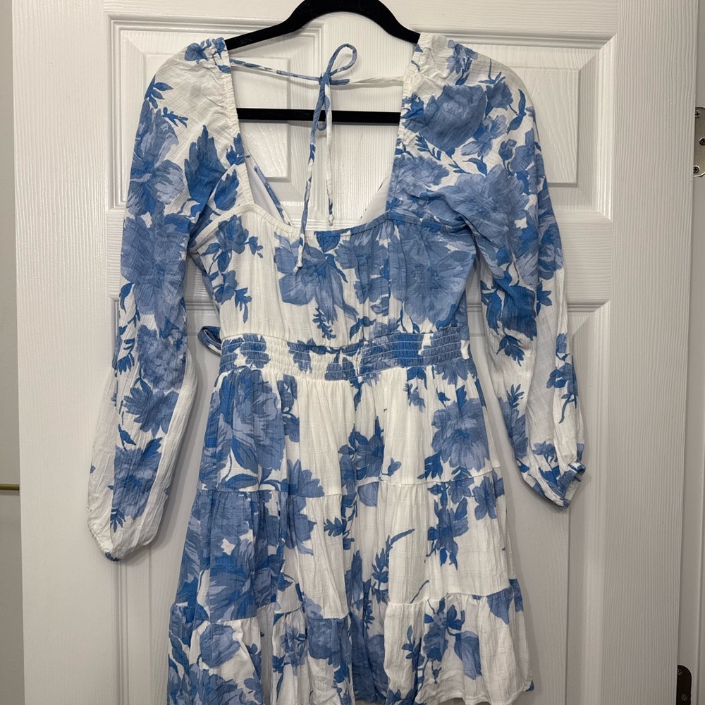 Aerie Blue and White Floral Long Sleeve Dress - Picture 4 of 4